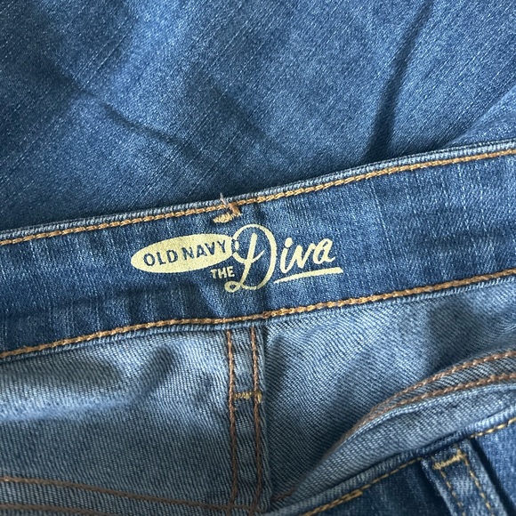 Old Navy Diva jeans , 4 - Picture 4 of 5